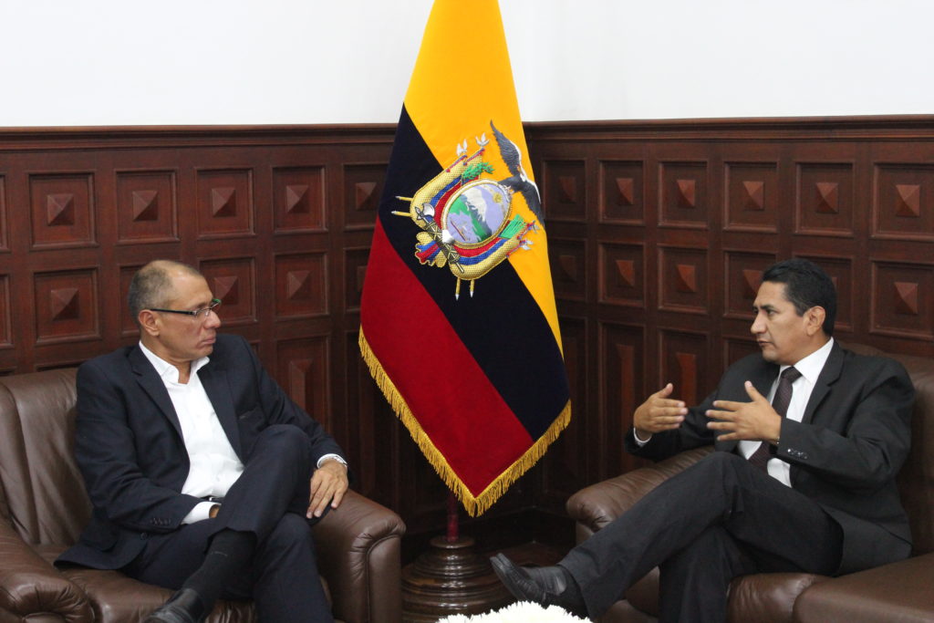 VLADIMIR CERRÓN EXPRESA SOLIDARIDAD CON PRESO POLÍTICO JORGE GLAS ESPINEL