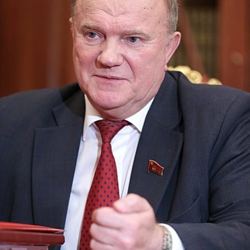 Ziuganov: Sobre el trabajo de propaganda del Partido Comunista en la guerra híbrida moderna